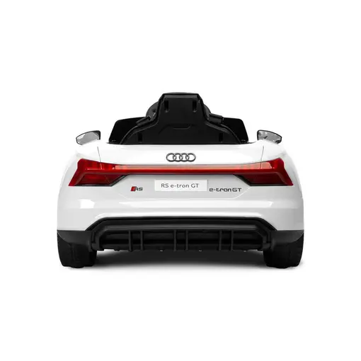 Audi RS E-tron GT na akumulator bijeli